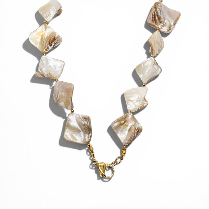 Nantucket Chunky Shell Pearl Necklace