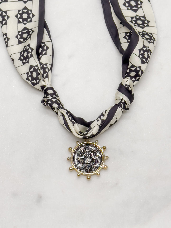 Winslow Scarf Necklace