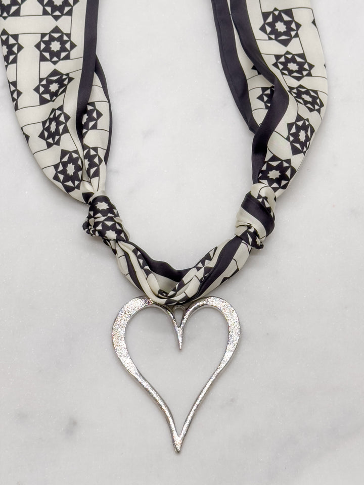 Winslow Scarf Necklace