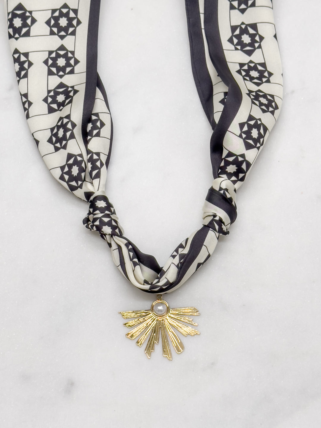Winslow Scarf Necklace