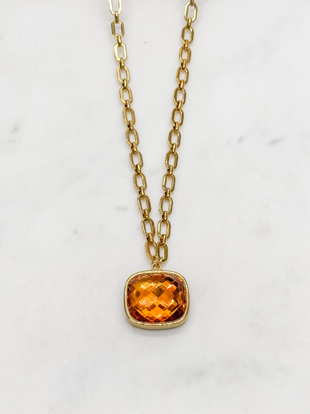 Elegant Mustard Gem Necklace