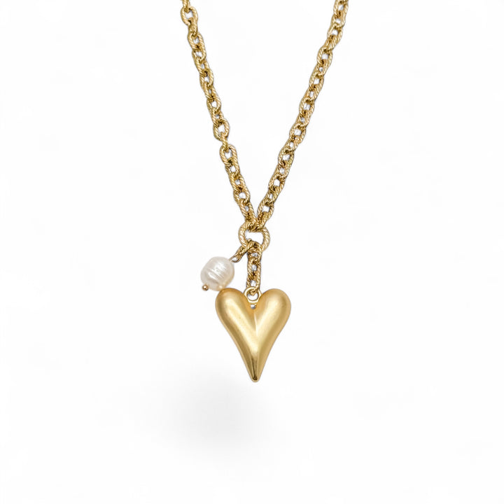 True Love Matte Heart Pearl Necklace