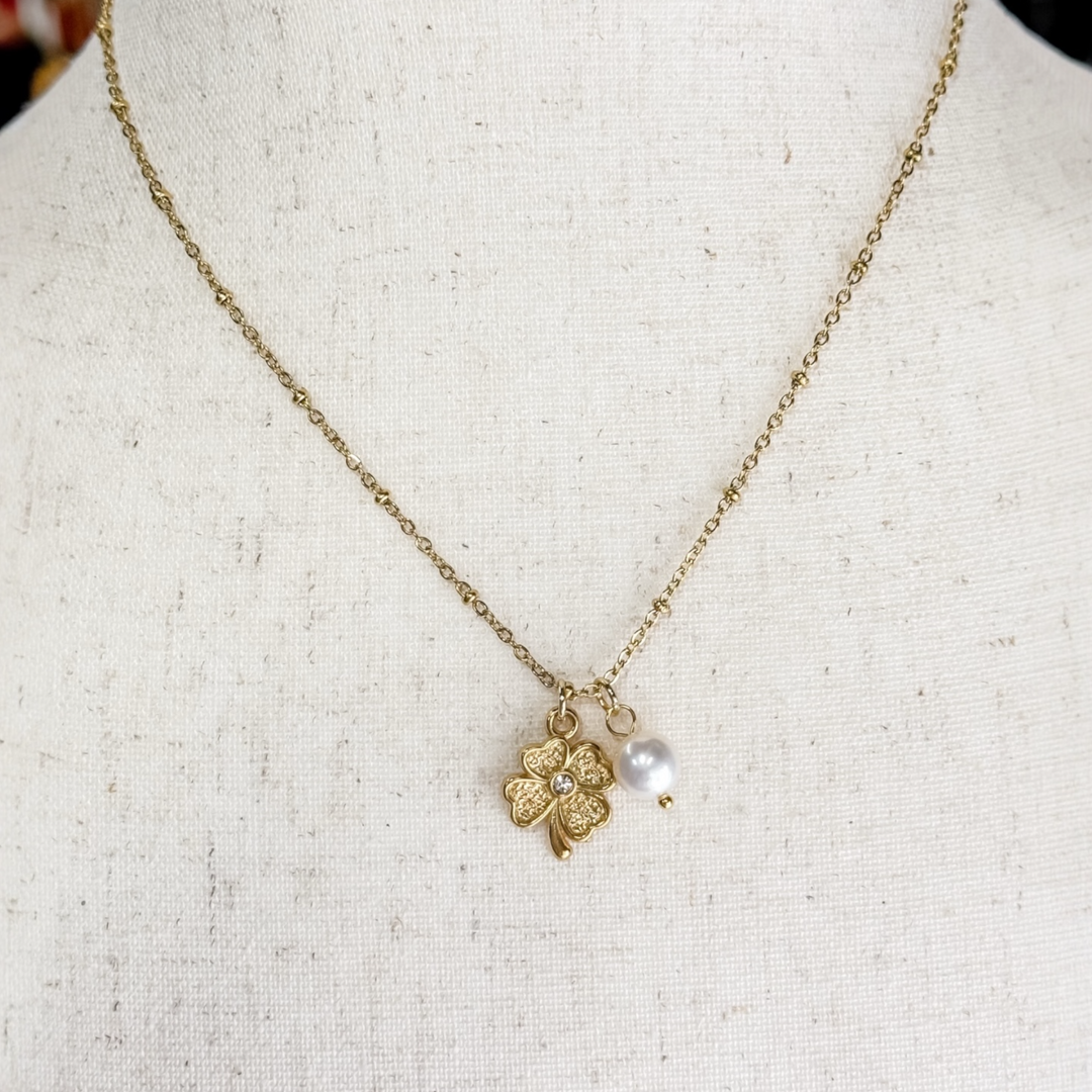 Keepsake Clover Necklace