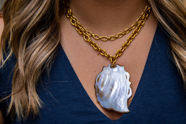 Wanderlust Shell Necklace