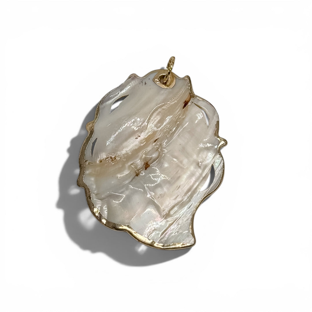 Calypso Shell Pendant