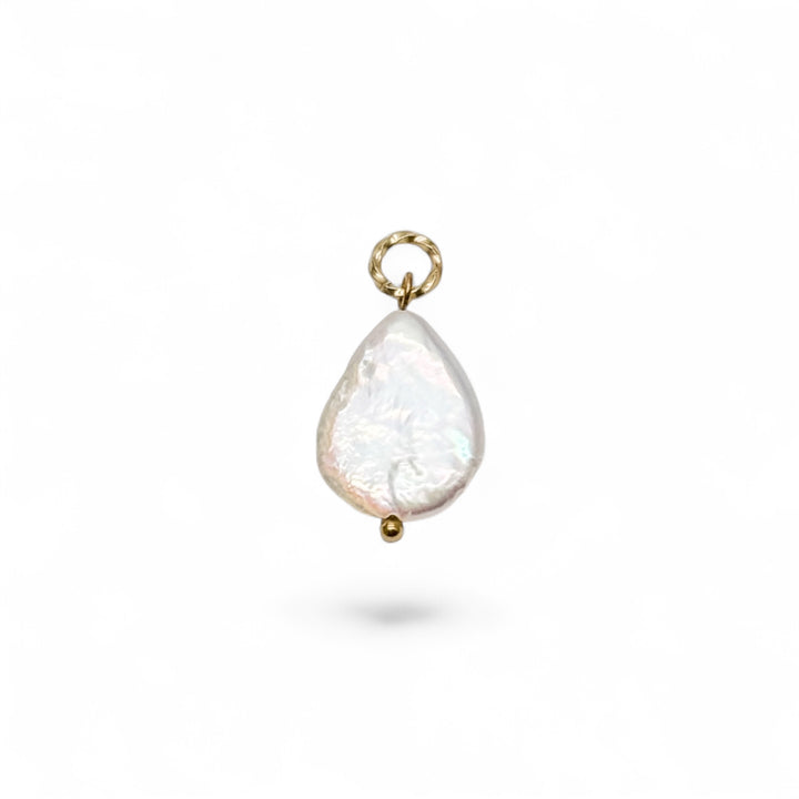 Luna Pearl Drop