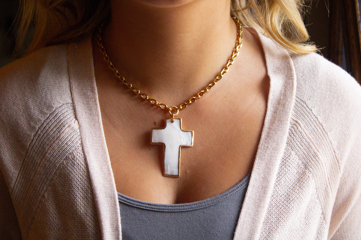 Esther Mother-of-Pearl Necklace