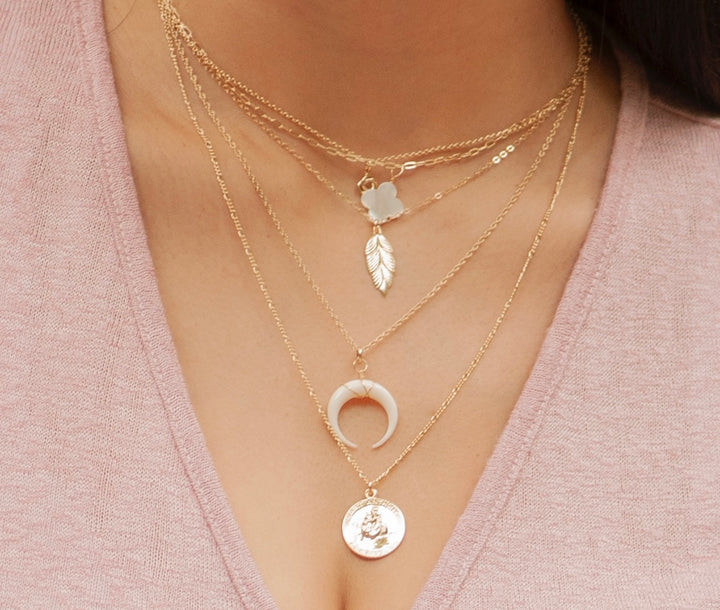 Love Knot Necklace in Gold-Filled
